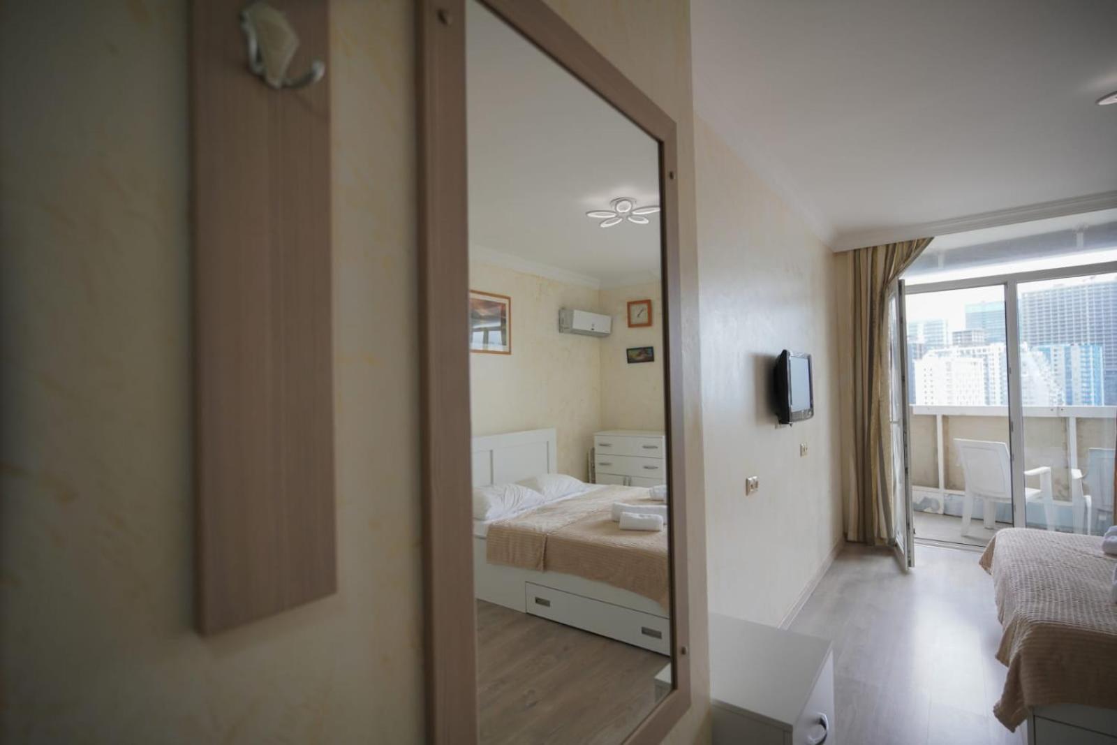 Apartment Orbi Dado Batumi Exterior foto